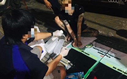 <p><strong>ILLEGAL DRUGS</strong>. Anti-drug authorities in Makati City on Tuesday (May 17, 2022) seize some PHP3 million worth of ketamine from a Taiwanese national in a controlled delivery operation. The PDEA said ketamine is classified as a hallucinogenic drug. <em>(Photo by PDEA Region 3)</em></p>