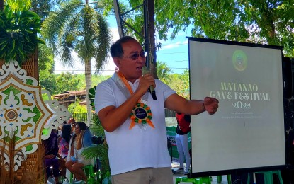 <p><strong>TOP PRIORITY.</strong> Mayor Vincent Fernandez of Matanao, Davao del Sur, emphasizes during the town's Cave Festival Week 2022 Wednesday (May 18, 2022) that the Indigenous People living within the town’s tourism destinations are their top priority. The town counts caves and waterfalls as its primary tourism destinations. <em>(PNA photo by Che Palicte)</em></p>
