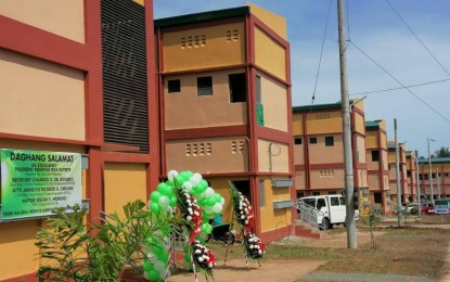 <p><strong>HOUSING PROJECT.</strong> The facade of the medium-rise resettlement buildings in Cagayan de Oro City. An initial 240 houses within the 10 buildings are now being occupied by qualified informal settler families. <em>(Photo courtesy by DHSUD)</em></p>