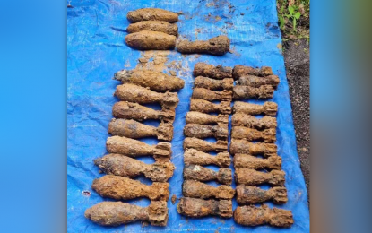 <p><strong>RUSTY BUT ACTIVE.</strong> The unearthed mortar explosives that were properly disposed of by the Army’s 34 Infantry Battalion’s Explosive Ordnance Disposal Team in Midsayap, North Cotabato, Wednesday (May 18, 2022). The explosives consist of 25 pieces of 60mm heavily corroded mortar projectiles and eight pieces of old 81mm mortar explosives.<em> (Photo courtesy of Midsayap MPS)</em></p>