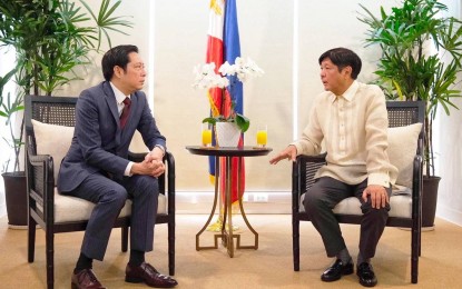 <p><strong>STRONGER TIES</strong>. Ambassador of Singapore H.E. Gerard Ho pays courtesy call to Philippine President-Elect Bongbong Marcos at BBM headquarters in Mandaluyong City on Monday (May 30, 2022). Ho and three other envoys vowed to strengthen diplomatic and trade ties between the Philippines and their respective countries. <em>(Photo courtesy of BBM Media Bureau)</em></p>