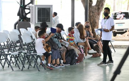 <p><strong>HOMEBOUND. </strong>Beneficiaries of the “Balik Probinsya, Bagong Pag-Asa” Program undergo dispatch procedures at the BP2 depot on Agham Road, Quezon City on Monday (May 30, 2022). Thirteen families are going home to various provinces in Visayas and Mindanao in the next two days. <em>(PNA photos by Robert Oswald P. Alfiler)</em></p>