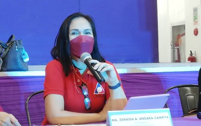 <p><strong>WAGE HIKE</strong>. Ma. Zenaida Angara-Campita, DOLE-5 director, says in Legazpi City on Tuesday (May 31, 2022) some 176,000 minimum wage earners in Bicol will receive a P55 increase in their daily income this year. She added that some 94,042 domestic workers will receive an adjusted monthly minimum wage of P4,000 <em>(Photo by Connie Calipay)</em></p>