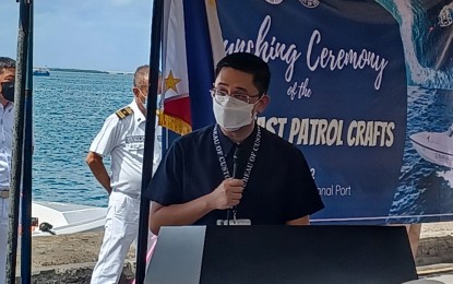 <p>Bureau of Customs-Port of Cebu District Collector Charlito Martin Mendoza. <em>(PNA file photo by John Rey Saavedra)</em></p>