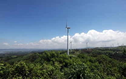 <p><strong>AIR POWER.</strong> Windmills, like the ones pictured here, can still produce steady electricity even when hydropower plants fail. Oriental Mindoro Governor Humerlito Dolor called on concerned government agencies to ensure the province's power security.<em> (PNA file photo)</em></p>