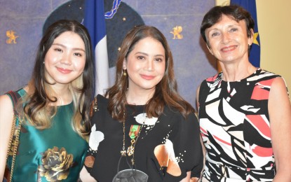 <p><strong>AWARDEE.</strong> Bangko Sentral ng Pilipinas Deputy Governor Bernadette Romulo-Puyat (middle), her daughter Maia Puyat (left), and French Ambassador Michèle Boccoz. The French government awarded the Order of Agricultural Merit to Romulo-Puyat last June 7, 2022. <em>(Photo courtesy of French Embassy in Manila)</em></p>