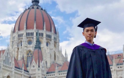<p><strong>JUSTICE.</strong> John Albert "Jal" Laylo after obtaining his masters degree on International Business Law at the Central European University in Budapest, Hungary in 2019. He is in critical condition in Philadelphia, Pennsylvania, USA after a random shooting over the weekend, according to official reports on Sunday (June 19, 2022).<em> (Jal Laylo Facebook)</em></p>