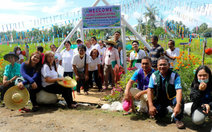 <p><strong>BEST COMMUNAL GARDEN.</strong> The Pan-ay IPM Kasakalikasan Farmers Association, Inc. from Clarin, Misamis Occidental, winner of the search for 'Best Communal Garden'. Launched in November 2021 by the Department of Agriculture in Region 10, the program aims to ensure food security and sufficiency at the community levels. <em>(File photo courtesy of DA-10)</em></p>