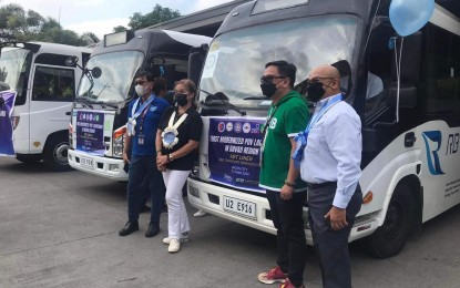 <p><strong>NEW PUBLIC TRANSPORT.</strong> Davao del Sur province and its component city of Digos launch their own modern public utility vehicles Monday (June 27, 2022), under PUV modernization program of the Department of Transportation. The seven units are the first modern PUVs to be launched in Davao Region.<em> (PNA photo by Christine Cudis)</em></p>