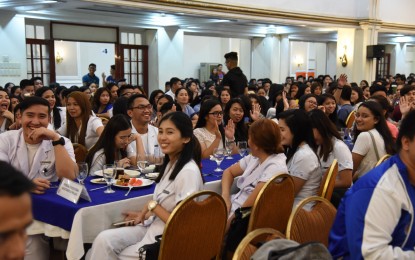 <p><strong>FREE EDUCATION.</strong> The Educational Benefit System Unit of the City Government of Davao bares Thursday (June 30, 2022) that 33 of its scholars graduated with Latin honors. For this school year, the city offers 200 scholarship slots.<em> (City Government of Davao file photo)</em></p>