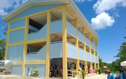 <p>Dapdap Elementary School in San Remigio, Cebu <em>(Photo courtesy of Romskie Cab Facebook)</em></p>