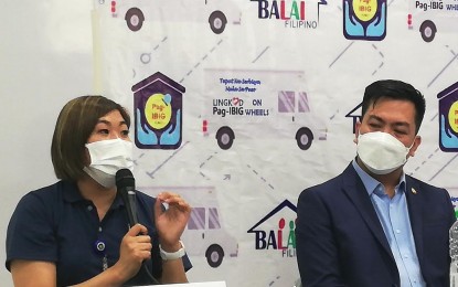 <p><strong>PAG-IBIG</strong>. Officials of the Pag-IBIG Fund from the Ilocos area, at a press conference on Tuesday (July 5, 2022) in Baguio City, say members can borrow the agency's funds, especially during emergencies. Mervin Pereda (right) said they offer low-interest rates without filing fees and without deducting advance interest from the loan amount. <em>(PNA photo by Liza T. Agoot)</em></p>