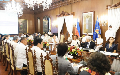 <p><strong>CABINET MEETING.</strong> President Ferdinand “Bongbong” Marcos Jr. presides over the first Cabinet meeting at Malacañan Palace on Tuesday (July 5, 2022). He said he plans to hold two Cabinet meetings a week to give his secretaries “a clear picture” of ways to address the country’s main problems. <em>(Office of the President)</em></p>