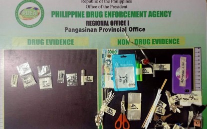 <p><strong>BUSTED.</strong> The authorities dismantle a drug den in Dagupan City in a buy-bust operation on Thursday (July 7, 2022). Six individuals have been arrested while PHP102,000 worth of suspected shabu was confiscated. <em>(Photo courtesy of PDEA Pangasinan)</em></p>