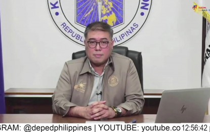 <p><strong>F2F CLASSES BACK SOON</strong>. Department of Education Undersecretary Epimaco Densing III says face-to-face classes will no longer be optional for public and private school learners starting Nov. 2, in a virtual briefing on Tuesday (July 12, 2022). He said options for blended learning and full distance learning will only be until Oct. 31, 2022. <em>(Screengrab)</em></p>