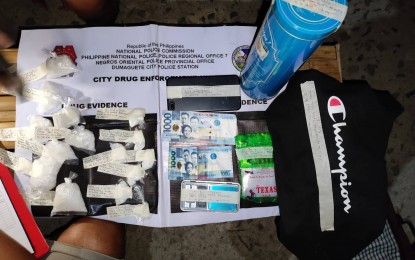 <p><strong>SHABU SEIZED.</strong> Police operatives seize close to PHP2 million worth of suspected shabu during a buy-bust in Dumaguete City, Negros Oriental on Monday (July 25, 2022). Two suspects were arrested during the sting operation in a village of the capital city. <em>(Photo courtesy of Dumaguete Police Station)</em></p>