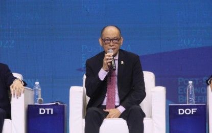 <p><strong>ECONOMIC GROWTH.</strong> Finance Secretary Benjamin Diokno said Fitch Ratings recognizes the country’s strong medium-term growth prospects. Fitch Ratings projects the Philippines economy to grow by above 6 percent over the medium term. <em>(PNA photo by Avito C. Dalan)</em></p>