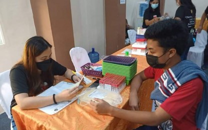 <p><strong>BLOODLETTING</strong>. A potential donor undergoes screening during the bloodletting activity of the Negros Occidental Provincial Voluntary Blood Services Program at the Negros Residences in Bacolod City on Tuesday (Aug. 2, 2022). The province is stepping up its bloodletting campaign due to the dengue scare. <em>(Photo courtesy of PIO Negros Occidental)</em></p>