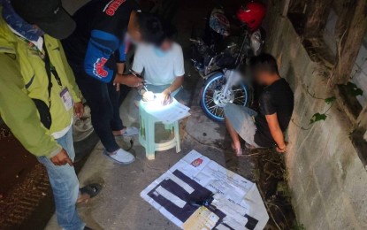 <p><strong>WAR ON DRUGS.</strong><em> Authorities in Davao Region have kept the war on drugs alive with the continued arrest of personalities involved in the illegal drug trade. As of Wednesday (August 3, 2022), there remain 254 villages in the Davao Region that have yet to be cleared of illegal drugs. (Photo courtesy of PRO-11)</em></p>