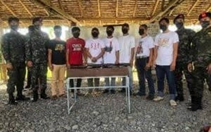 <p><strong>ASG SURRENDERERS.</strong> Seven Abu Sayyaf Group bandits based in Basilan province surrender Thursday (August 4, 2022) through the 'whole of nation' approach of the police together and the military. They are formally presented at the headquarters of the 84th Special Action Company of the Philippine National Police-Special Action Force in Zamboanga City following their surrender.<em> (Photo courtesy of the Area Police Command-Western Mindanao)</em></p>