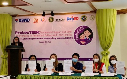 <p><strong>CAPACITATE YOUNG MOMS. </strong>The Department of Social Welfare and Development (DSWD) and Commission on Population launched on Wedneaday (Aug. 10, 2022) Project ProtecTEEN in Bukidnon. The DSWD said it is piloted in three local government units in Antipolo City, Malabon City and Malaybalay, Bukidnon. (<em>Photo from DSWD) </em></p>