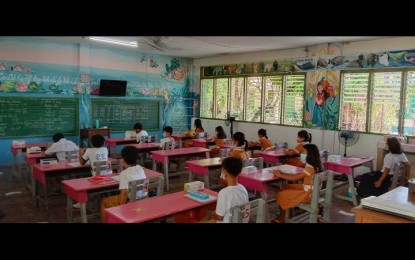 <p><strong>ALL SET.</strong> This undated photo shows learners attending their class at one of the public schools in Region 3. May B. Eclar, regional director of the Department of Education-Central Luzon, said on Wednesday (Aug. 17, 2022) that around 98 percent of the 3,687 public schools in the region are ready for the opening of classes on Aug. 22.<em> (File photo)</em></p>