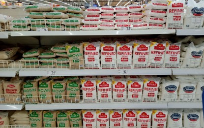 <p><strong>SUGAR SUPPLY.</strong> Refined sugar in a supermarket in Bacolod City as shown in this undated photo. On Wednesday (June 26, 2024), the Department of Agriculture (DA) said it plans to import at least 200,000 metric tons of refined sugar in September to ensure a stable market supply and retail price before the local milling season in October. <em>(PNA file photo)</em></p>