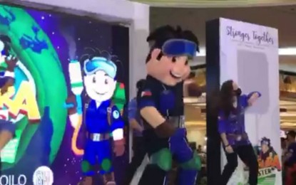 <p><strong>BASURA BUSTER</strong>. "Pinas: The Basura Buster (PBB)", a mascot that will serve as an icon for the solid waste management program of the Department of Environment and Natural Resources (DENR), is introduced during the advocacy launch held at the SM City Iloilo on Friday (Aug. 12, 2022). "Pinas" will join the department in its advocacy campaign in schools and municipalities in Western Visayas. <em>(Screengrab from DENR live streaming)</em></p>