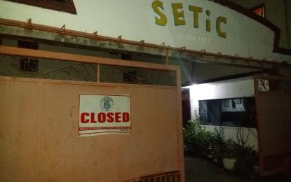 <p><strong>SHUTDOWN</strong>. A business establishment in Tacloban City shut down by the local government in this March 29, 2021 photo. The Philippine Statistics Authority will update the status of 1,755 business establishments that were temporarily closed in 2021. <em>(Photo courtesy of Tacloban city government)</em></p>