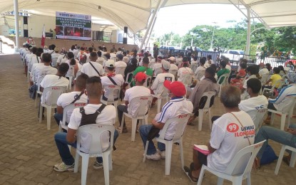 <p><strong>AID TO FORMER REBELS.</strong> At least 12 former New People’s Army rebels who surrendered to the 26th Infantry Battalion received a total of PHP240,000 during the distribution activity held on Friday (Aug. 12, 2022) in Patin-ay, Prosperidad, Agusan del Sur. The assistance is given through the Livelihood Settlement Grant program of the Department of Social Welfare and Development.<em> (Photo courtesy of 26IB)</em></p>