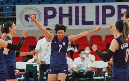 <p><strong>WE DID IT.</strong> Chinese Taipei players celebrate their 3-2 victory over Australia in the Asian Volleyball Confederation (AVC) Cup at PhilSports in Pasig City on Monday (Aug. 23, 2022). It was Chinese Taipei’s first win in two games while Australia absorbed its second defeat. <em>(Photo courtesy of AVC)</em></p>