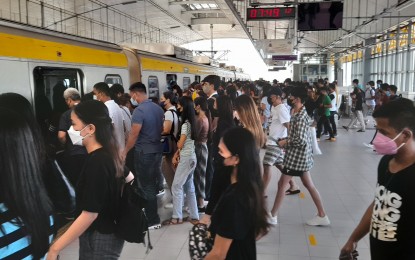 <p>LRT-2 Masinag station <em>(File photo)</em></p>