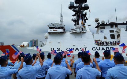 <p><strong>USCG CUTTER MIDGETT.</strong> Philippine Coast Guard (PCG) personnel welcome the United States Coast Guard (USCG) Cutter Midgett in a ceremony at the Port Area, Manila on Tuesday (Aug. 30, 2022). The vessel will join the PCG in a joint maritime search and rescue exercise scheduled this week. <em>(Photo courtesy of PCG)</em></p>