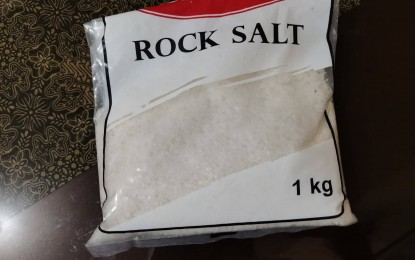 <p><strong>NO SHORTAGE.</strong> Negros Oriental has an ample supply of iodized and rock salt amid a perceived supply shortage in other parts of the country. The provincial office of the Department of Trade and Industry said Tuesday (Aug. 30, 2022) the prevailing prices are even lower than the suggested retail price. <em>(PNA file photo by Judy Flores Partlow)</em></p>