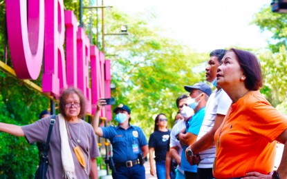 <p><strong>TOURISM DEVELOPMENT.</strong> Governor Corazon Malanyaon (right) and her team inspect the Pintatagan Welcome Park in the municipality of Banaybanay on Saturday (Sept. 3, 2022) as the province gears to improve its tourism industry. The Welcome Park and all the other existing eco parks, which are the province's tourism come-ons, will soon be getting a well-deserved facelift.<em> (Photo courtesy of Davao Oriental PIO)</em></p>