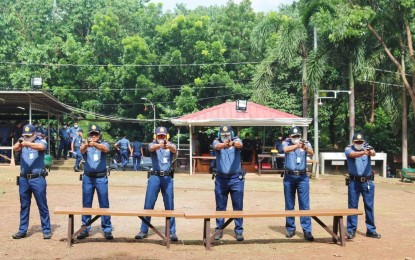 <p><strong>MARKSMANSHIP TRAINING.</strong> Personnel of the Bataan Police Provincial Office undergo modified handgun marksmanship training at the Mt. Samat firing range in Barangay Diwa, Pilar, Bataan. The five-day training kicked off Wednesday (Sept. 7, 2022). <em>(Photo courtesy of the Bataan Police Provincial Office)</em></p>