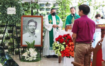 <p><strong>IN MEMORIAM.</strong> President Ferdinand Marcos Jr. (right) attends a Mass in honor of his late father, former president Ferdinand E. Marcos Sr., at Libingan ng mga Bayani in Taguig City on Sunday (Sept. 11, 2022). The family is commemorating the 105th birth anniversary of Marcos Sr. <em>(Courtesy of BBM Facebook)</em></p>