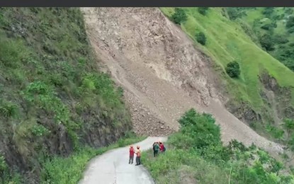 <p><strong>SLOPING AREA</strong>. A landslide in Sitio Sadsadan in Barangay Maybunga, Laua-an in Antique. Laua-an Mayor Aser Baladjay on Wednesday (Sept. 14, 2022) urged residents to evacuate because of the danger. <em>(Photo courtesy of Antique PIO)</em></p>