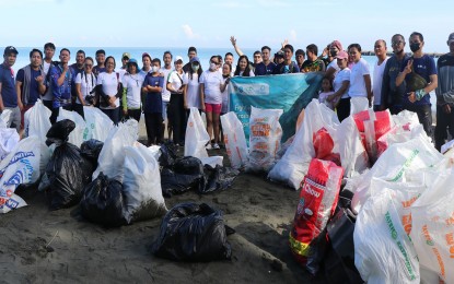<p><strong>COASTAL CLEANUP.</strong> The Department of Environment and Natural Resources-Caraga Region leads a coastal cleanup activity in Barangay Lumbocan, Butuan City, Agusan del Norte on Friday (Sept. 16, 2022). The simultaneous cleanup drive in the region involved 3,255 volunteers who gathered some 3,069 kilograms of trash and non-biodegradable waste materials. <em>(Courtesy of DENR-13)</em></p>