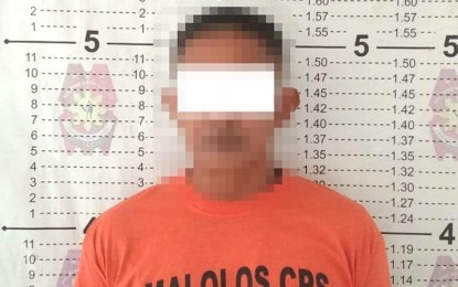 <p><strong>ARRESTED</strong>. A former rebel, who is wanted for several crimes, was arrested in Barangay Pinagbakahan, Malolos City, Bulacan on Saturday (Sept. 17, 2022). The suspect, who is a resident of Gregorio Del Pilar, Ilocos Sur, is a former member of Komiteng Larangang Gerilya South Ilocos Sur (KLG-SIS) of the Ilocos-Cordillera Regional Committee (ICRC). <em>(Photo courtesy of PRO-3)</em></p>