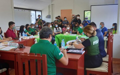 <p><strong>DRUG CLEARED.</strong> The Regional Oversight Committee Barangay Drug Clearing board convenes on Monday (Sept. 26, 2022) at the Barangay 36-D Hall, Poblacion, Davao City, to validate the required documents submitted by 14 applicant barangays that were eventually declared as drug cleared barangays. Currently, a total of 81 barangays in Davao City have been declared as drug cleared. <em>(Photo courtesy of PDEA-11)</em></p>