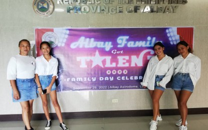 <p><strong>FAMILY DAY.</strong> The Boral family from Camalig town in Albay province joins the "Albay Family got Talent" competition at the Albay Astrodome on Thursday (Sept. 29, 2022). The activity is one of the highlights of the provincial government's celebration of the 30th National Family Week, which is observed every fourth week of September. <em>(Photo by Connie Calipay)</em></p>