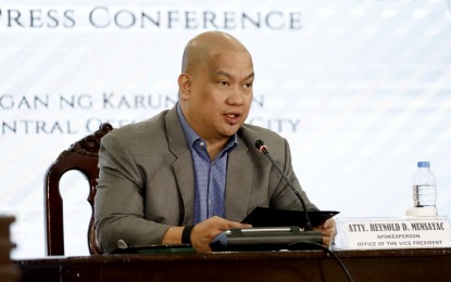 <p><strong>NOT FOR PHOTO OP</strong>. Office of the Vice President (OVP) spokesperson Reynold Munsayac says its office will not use aid distribution just for picture-taking, at a press briefing on Friday (Sept. 30, 2022). To avoid duplication, he said the OVP targets to distribute aid only to areas that have not yet received help. <em>(PNA photo by Alfred Frias)</em></p>
