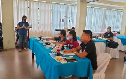 <p><strong>EVALUATION.</strong> The Regional Bagwis Committee for the Bagwis Award evaluates the documents of business establishment-applicants in Antique province on Sept. 27, 2022. The Bagwis awardees will be promoted in a partner mall during the Consumer Welfare Month celebrations. <em>(Courtesy of DTI Antique)</em></p>