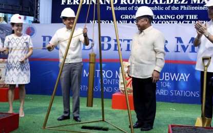 <p>GROUNDBREAKING. President Ferdinand "Bongbong" Marcos Jr. (2nd from left) and Transportation Secretary Jaime Bautista (2nd from right) lead the groundbreaking of the Ortigas and Shaw Boulevard stations of the Metro Manila Subway Project on Monday (Oct. 3, 2022). During the event, Bautista said the project is expected to create over 18,000 jobs during its construction in addition to spurring economic activity in nearby areas once complete. <em>(PNA photo by Robinson Niñal Jr.)</em></p>
