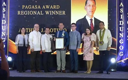 Educator awardee seeks digital resources for Guimaras learners