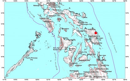 <p><strong>TWIN TREMORS</strong>. The location of the second earthquake that struck Eastern Samar early morning of Wednesday (Oct. 5, 2022) as shown on the map. Two quakes at magnitude 4.4 shook different parts of Eastern Samar province early Wednesday, the Philippine Institute of Volcanology and Seismology reported. <em>(Phivolcs image)</em></p>