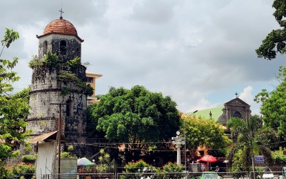 <p><strong>CULTURAL HERITAGE.</strong> The "Campanario de Dumaguete" or the Spanish-era belfry is an iconic landmark of the capital city of Negros Oriental. The Commission on Church Cultural Heritage of the Diocese of Dumaguete is seeking a city council measure declaring it as part of the city's cultural heritage and historical landmarks. <em>(Photo by Judy Flores Partlow)</em></p>