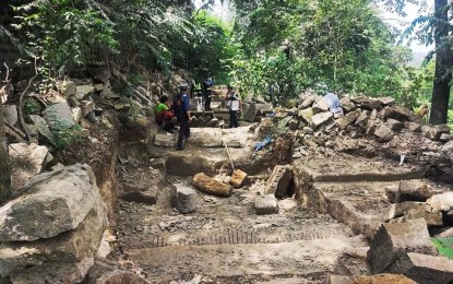 <p><strong>ILLEGAL QUARRYING</strong>. Authorities arrested nine persons for illegal quarrying in Barangay Lambakin, Marilao town, Bulacan province on Wednesday (Oct. 12. 2022). Those apprehended were caught in the act of excavating volcanic tuff known as "escombro" or "bulik," a high-grade kind of rock mineral commonly used for landscape gardening which costs PHP150-PHP600 per block.<em> (Photo courtesy of Bulacan Police Provincial Office)</em></p>