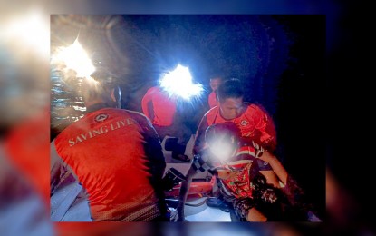<p><strong>RESCUED.</strong> The rescue of 23-year-old Jomer Castillo off the waters of Baco Chico Island in Calapan, Oriental Mindoro on Thursday (Oct. 13, 2022). Castillo has been brought to the nearest hospital and was found to have attempted suicide. <em>(Photo courtesy of PCG)</em></p>